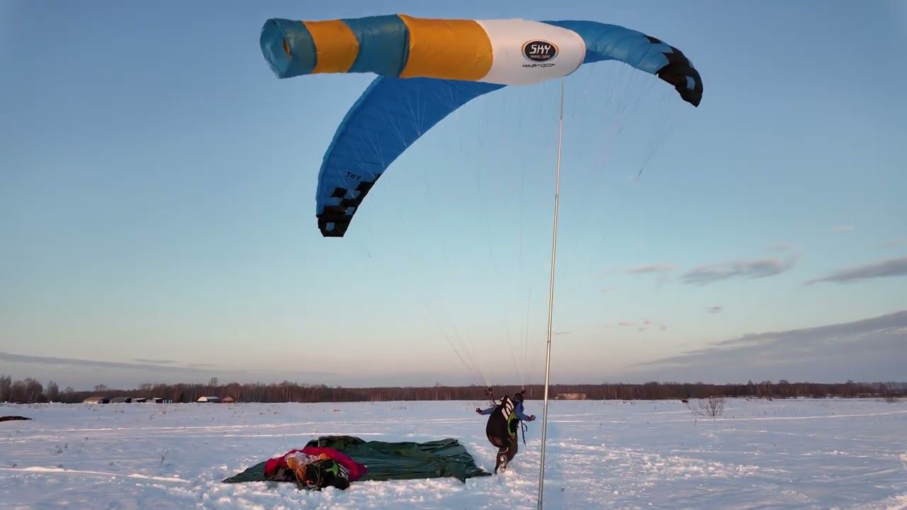 Первый полет на Toy в раземере XLна парадроме Малино смотреть онлайн
