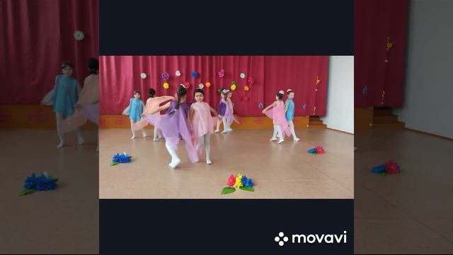 Эстрадный танец " Бабочки" смотреть онлайн