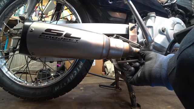 HONDA SUPER CUB AA04 прямоток в стиле F1 тип 2 смотреть онлайн