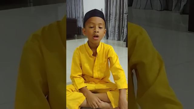 Hafazan oleh adik Faiz Adli - Surah Al-Mulk смотреть онлайн