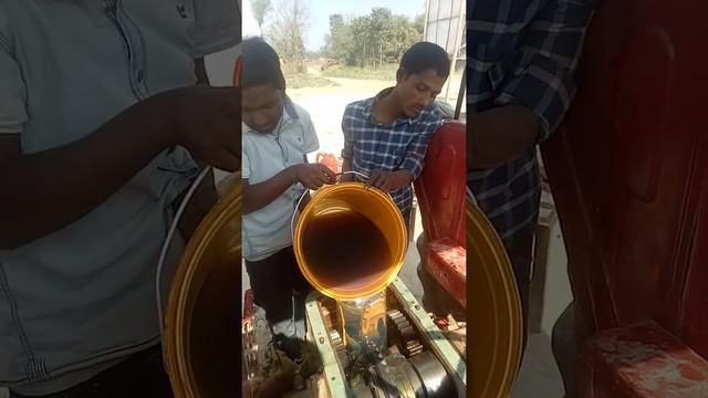 mahindra 265 hydraulic oil change ?? SATYA TRACTOR GARAGE (9877658119) смотреть онлайн