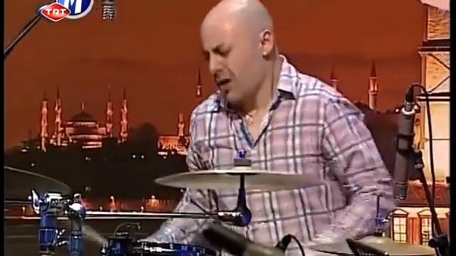 Very relaxing Turkish clarinet music group HIGH смотреть онлайн
