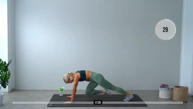 КОМПЛЕКС УПРАЖНЕНИЙ ДЛЯ БЕГУНОВ. ОБЩЕЕ НА ВСЁ ТЕЛО 30 МИНУТ смотреть онлайн