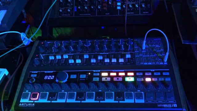 The Big Layer - Hydrasynth And DeepMind 12 Layered with MiniBrute 2S and Digitakt смотреть онлайн