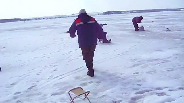 Рыбалка на Усе Строитель 230314 смотреть онлайн