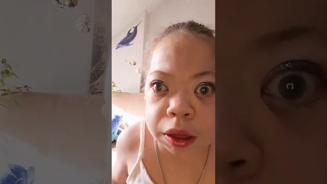 Все танцы королевы дельфинов! смотреть онлайн
