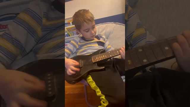Come play the guitar with me! смотреть онлайн