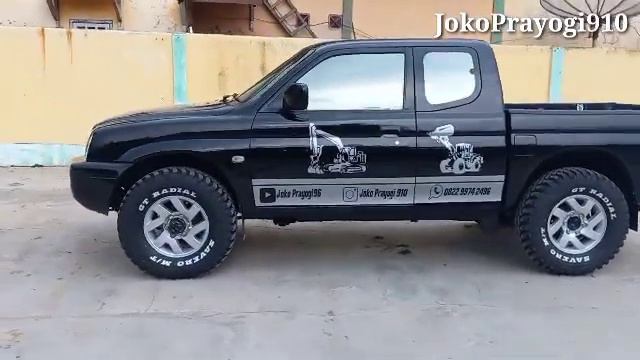 Strada L200 GLX 4x4 2007 Kondisi Merdeka смотреть онлайн