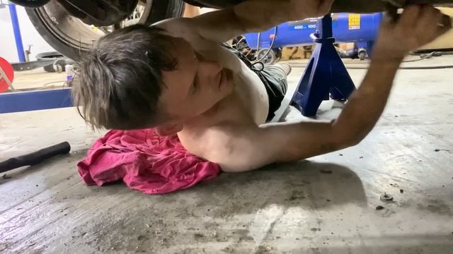 КУПИЛ МАШИНУ В СОЧИ. СВАП ПОЛНЫМ ХОДОМ. КОЛХОЗИМ КАК МОЖЕМ. смотреть онлайн