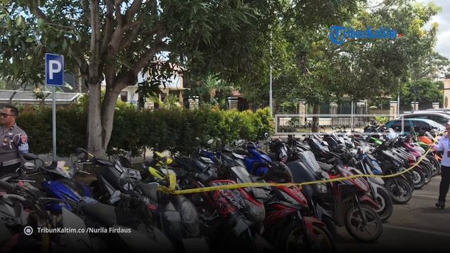 Polres Kutai Timur Amankan 58 Orang dan Sita 41 Motor yang Terlibat Balap Liar смотреть онлайн