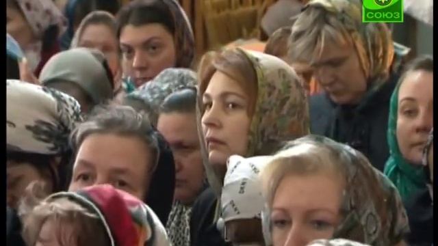 Патриарх Кирилл совершил богослужение в Великий смотреть онлайн