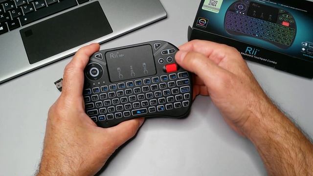 Мини клавиатура Rii X8 смотреть онлайн