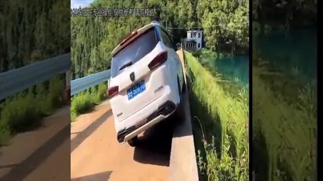 Is it Driving Skill or Kung Fu Strategy . Only need some Beautiful Comment . смотреть онлайн