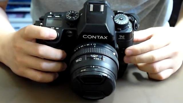 Contax N Digital with Carl Zeiss Planar T* 50mm f/1.4 смотреть онлайн