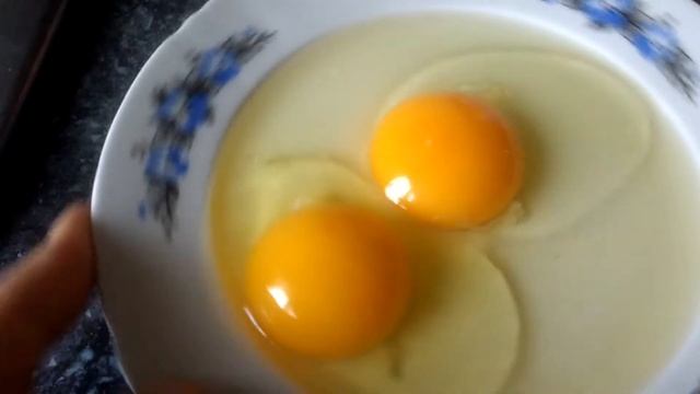 Вкусная и здоровая пища. Как отличить домашнее яйцо от подделки 2018 смотреть онлайн