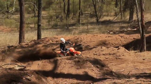 Uncle Darren's Funny Farm смотреть онлайн