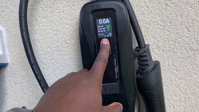 VEHICULE ELECTRIQUE : UNE PRISE 32A 7,2KW POUR SEULEMENT 20€ смотреть онлайн