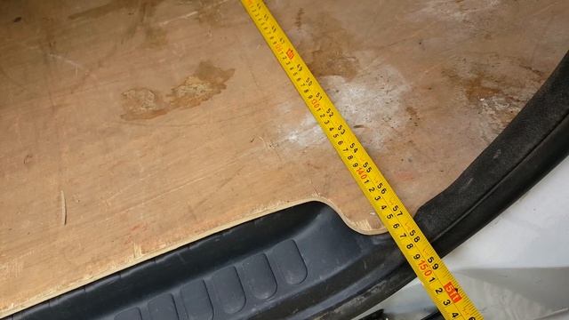 EV Help: Renault Kangoo ZE Maxi LL21 rear cargo size смотреть онлайн