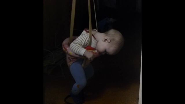 Дитя и прыгунки (Child and jumpers) смотреть онлайн