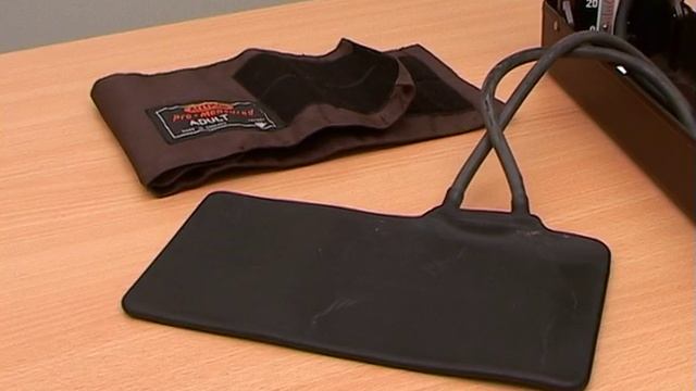 Use of stethoscope and sphygmomanometer смотреть онлайн
