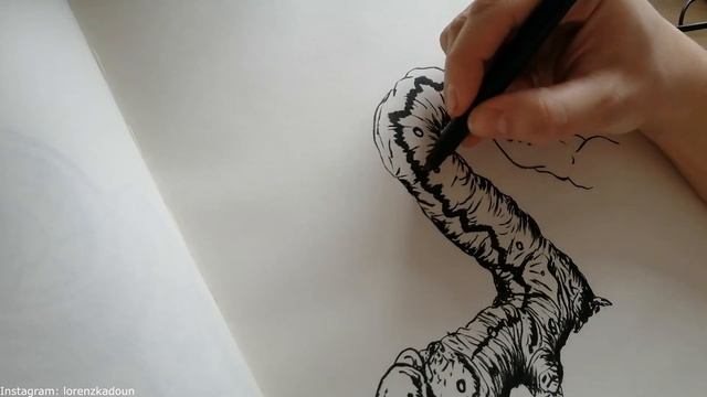 Creepy little Crawler - Freehanding a Drawing with INK смотреть онлайн