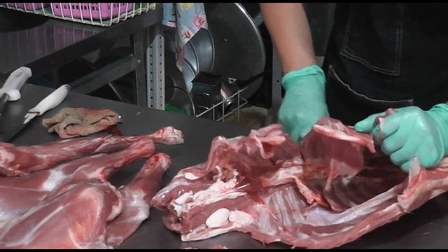 ИЩУ ПЕРЕКУПЩИКОВ НА КОЗЛИКОВ смотреть онлайн