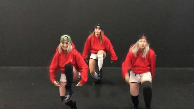 Танцы Тольятти // Hip-Hop+TWERK in UnderDance Studio смотреть онлайн