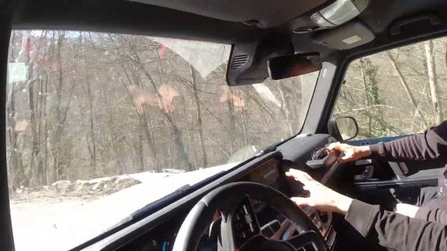 Mercedes Benz G Experience за рулём G 350d смотреть онлайн