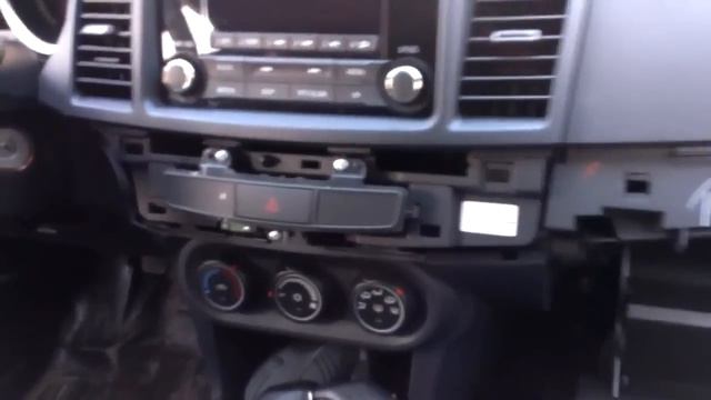 Установка USB в штатную магнитолу Mitsubishi lancer X смотреть онлайн