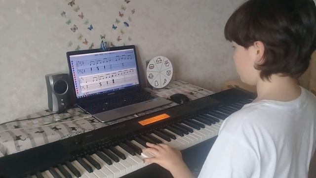 Soft Mozart. Развитие слуха. Подбор аккордов. LH6 смотреть онлайн