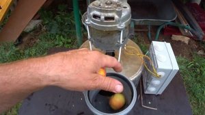 Дробилка для яблок.