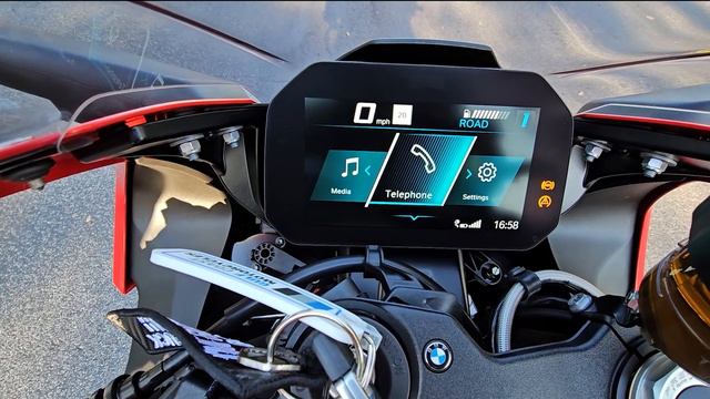 2024 BMW S1000RR Short Review Menus and Navigation смотреть онлайн