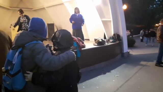 МОЯ ТАБЛЕТОЧКА, ТАБЛЕТКА ДЛЯ ЛЮБВИ!???/ТАНЦЫ В ПАРКЕ ГОРЬКОГО ХАРЬКОВ СЕНТЯБРЬ 2021 смотреть онлайн