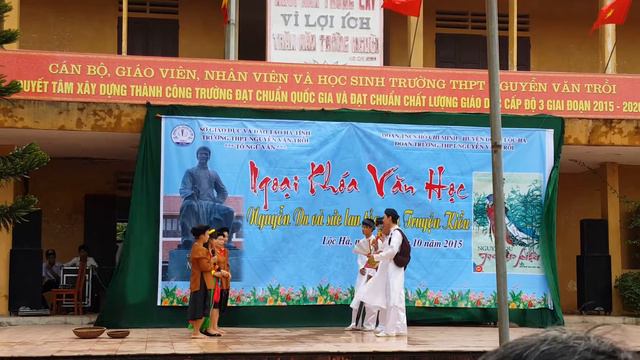 Mười năm gió bụi của Nguyễn Du смотреть онлайн