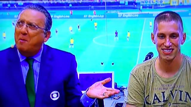 GALVAO BUENO LOUVANDO A DEUS COM FOLLMANN /RARIDADE смотреть онлайн