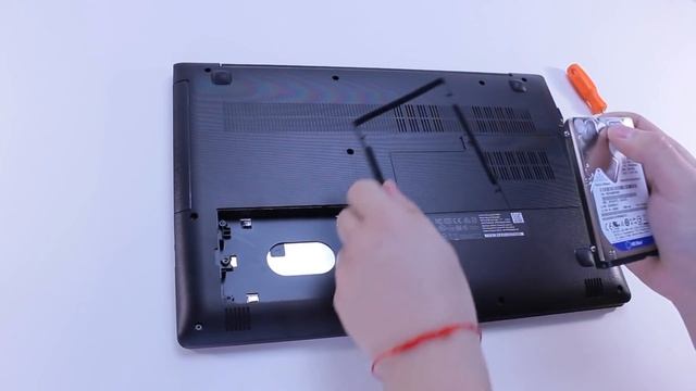 Замена DVD привода на SSD/HDD. Установка SSD вместо дисковода DVD в ноутбуке. ODD to SSD смотреть онлайн