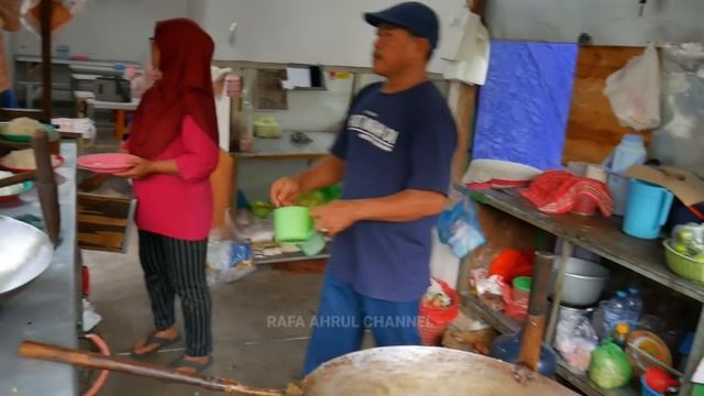 BENER2 UGAL UGALAN!!! SEKALI GORENG LANGSUNG 100 BUTIR TELUR смотреть онлайн