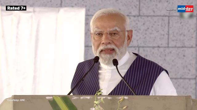 PM Modi Tamil Nadu Visit: PM Modi & Annamalai slam DMK Over "China Rocket" Ad смотреть онлайн