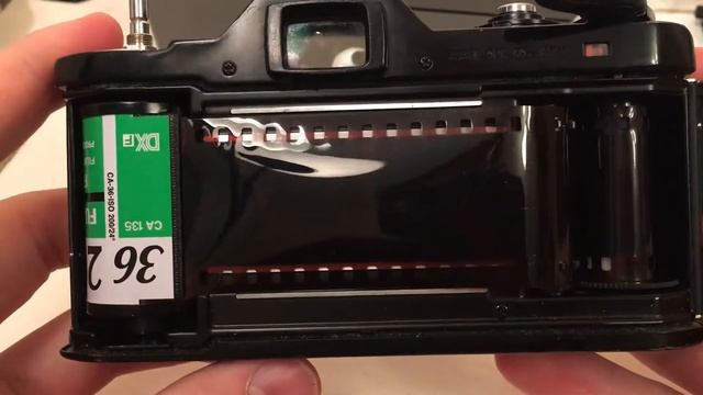 Pentax ME Black Перемотка плёнки смотреть онлайн