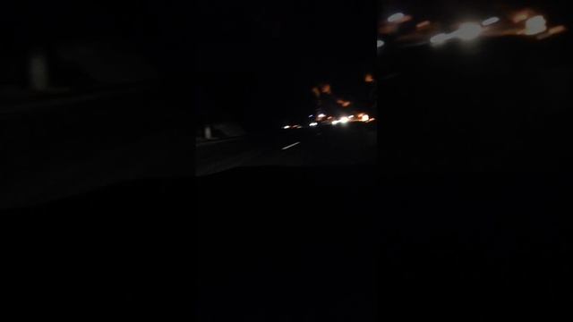 Горит Бензовоз, трасса Харьков-Киев, смотреть онлайн