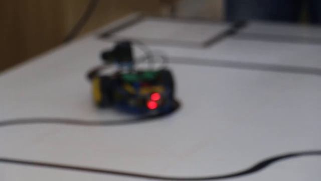 Движение по линии при помощи web-камеры (openCV) смотреть онлайн