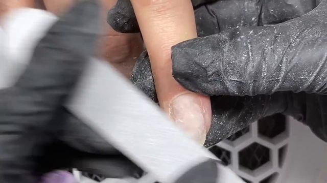 СЮРПРИЗ под ГЕЛЬ ЛАКОМ ☹ Восстановление ногтей и маникюр смотреть онлайн