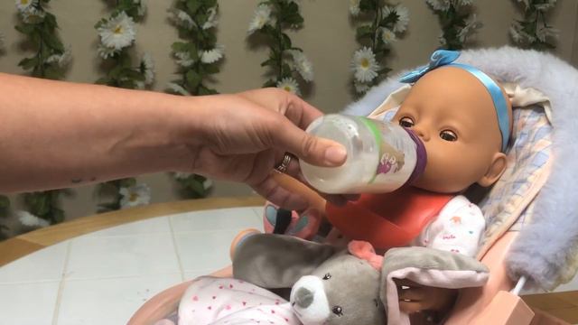 Baby Born Soft Touch Doll Nap Routine 😴 Playing, Feeding, Changing & Name Reveal 😃 смотреть онлайн