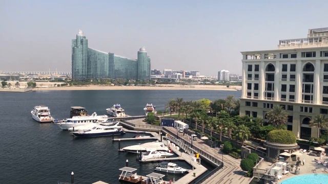 Дубай. Hotel Palazzo Versace Dubai... смотреть онлайн