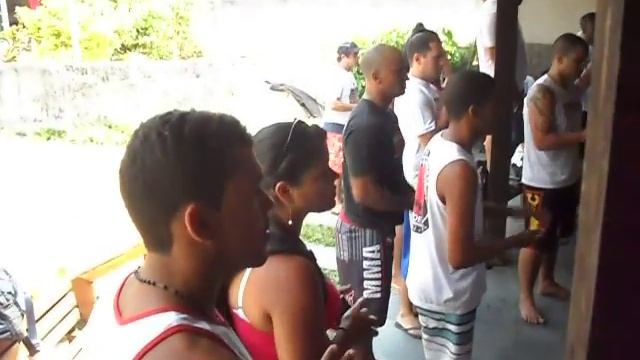 3LOUCOS POR CAPOEIRA 3 смотреть онлайн