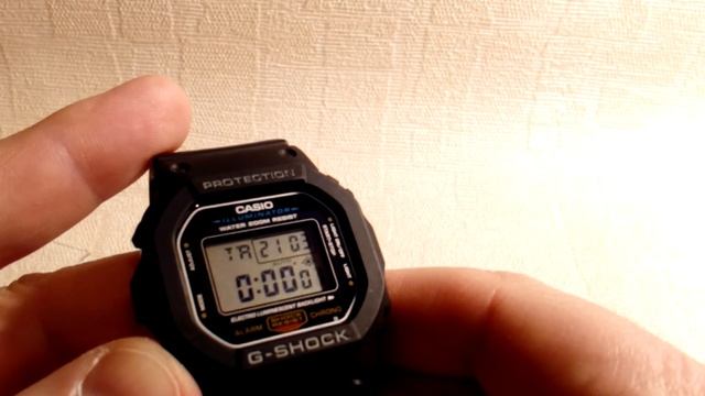 DW-5600E-1V  G-SHOCK  CLASSIC CASIO