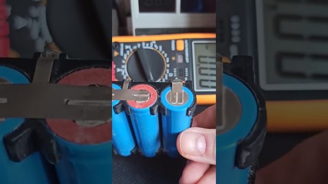 Аккумулятор шуруповёрта, ищем неисправность. смотреть онлайн