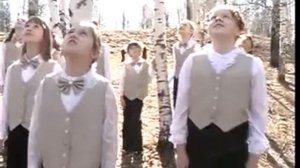 Журавли, исполняет хор ДМШ 2, 2005 г..wmv