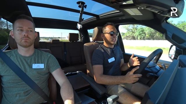 The 2022 Toyota Tundra 1794 Is A Modern Electrified Truck That Can Challenge The Best From Detroit смотреть онлайн