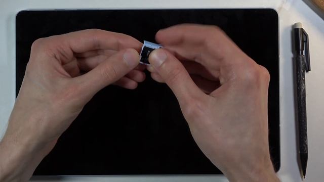 Locate SIM & SD Card Slots in Samsung Galaxy Tab S6 Lite - Insert SIM & SD Card смотреть онлайн